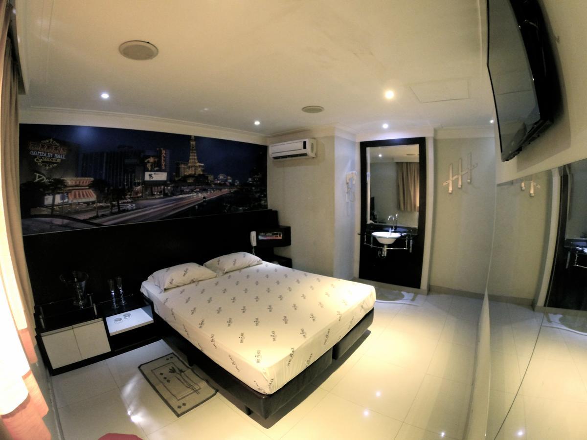 The Place Hotel (Adults Only) São Paulo Ngoại thất bức ảnh